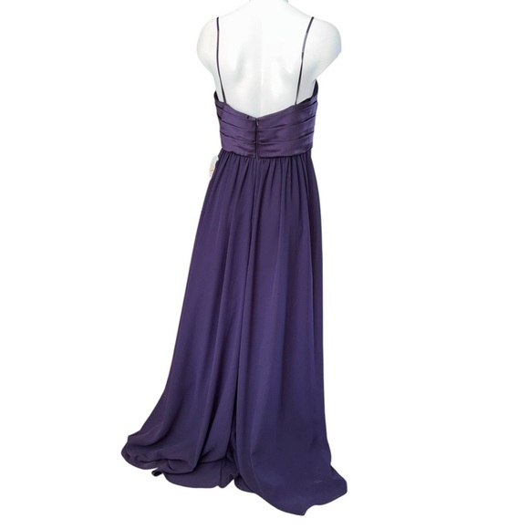 NWT One Of A Kind Purple Size 12 Ruched Crepe Lined Sweetheart Neck Maxi Gown - Picture 4 of 6